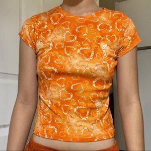 neon orange y2k vintage all over heart print baby tee crop top